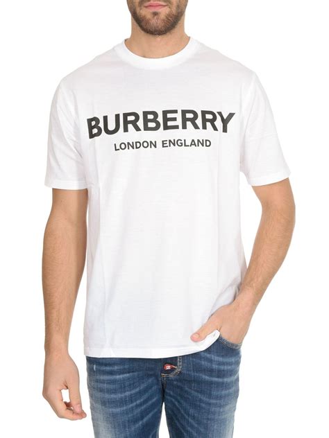 t shirt burberry hombre|burberry t shirt original price.